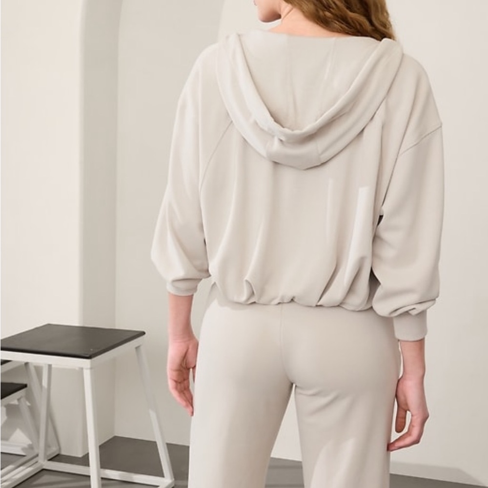 Athleta bubble hem sweatshirt